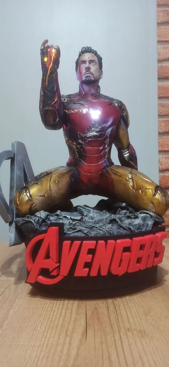 (Iron Man) Endgame - 47cm com LEDs e Pintura Customizada - Foto 4