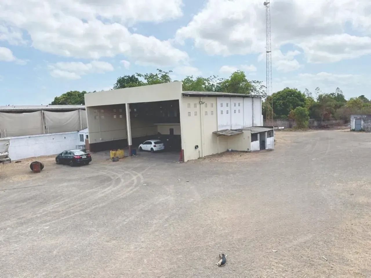 Alugo Galpão Na BR - Foto 2