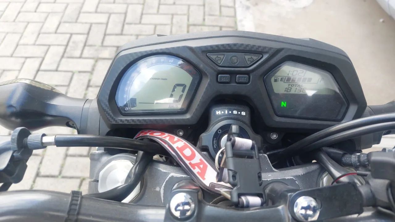 Vendo cb 650f 2019 - Foto 3