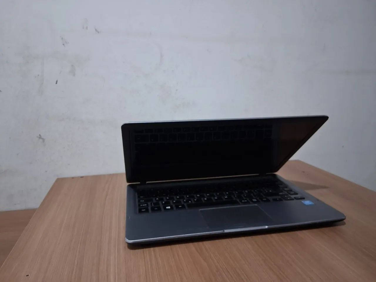 Notebook Samsung Usado - ACEITO TROCAS E ACEITO NEGOCIAÇÕES!!!!! - Foto 2