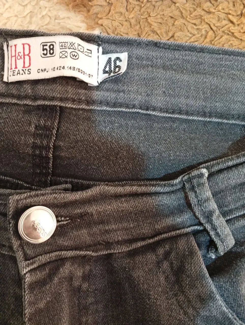 Vendo 3 calças Jeans com elastano. R$ 60 reais  - Foto 2
