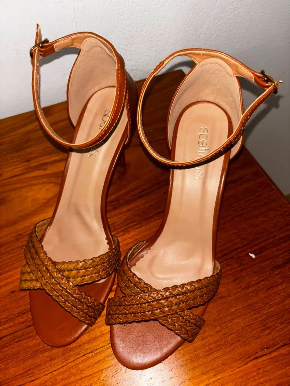Sandália marron constace - Foto 2