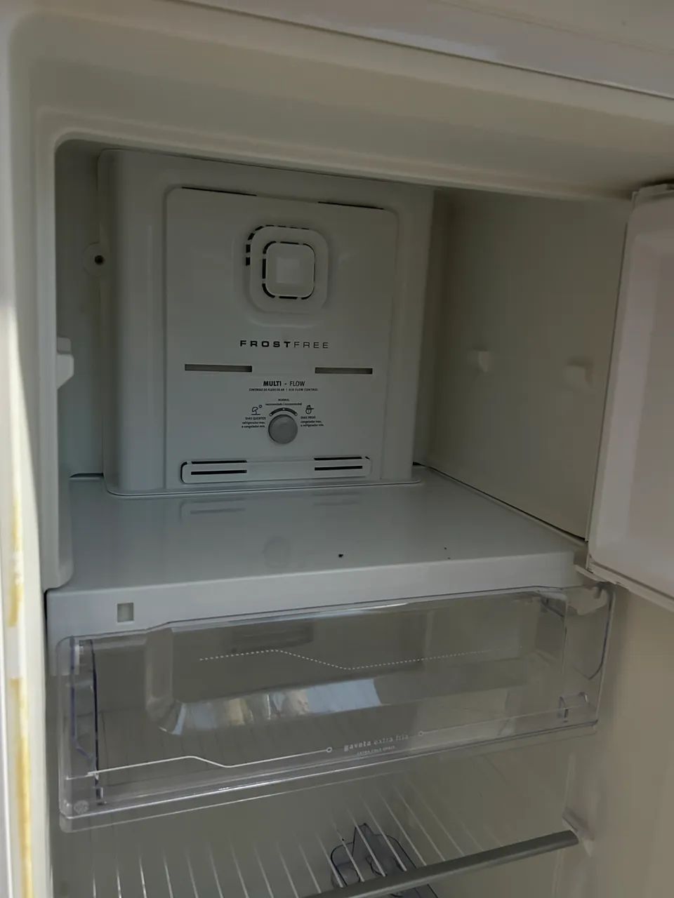 Geladeira Electrolux 322 litros - só ligar e usar - Foto 5