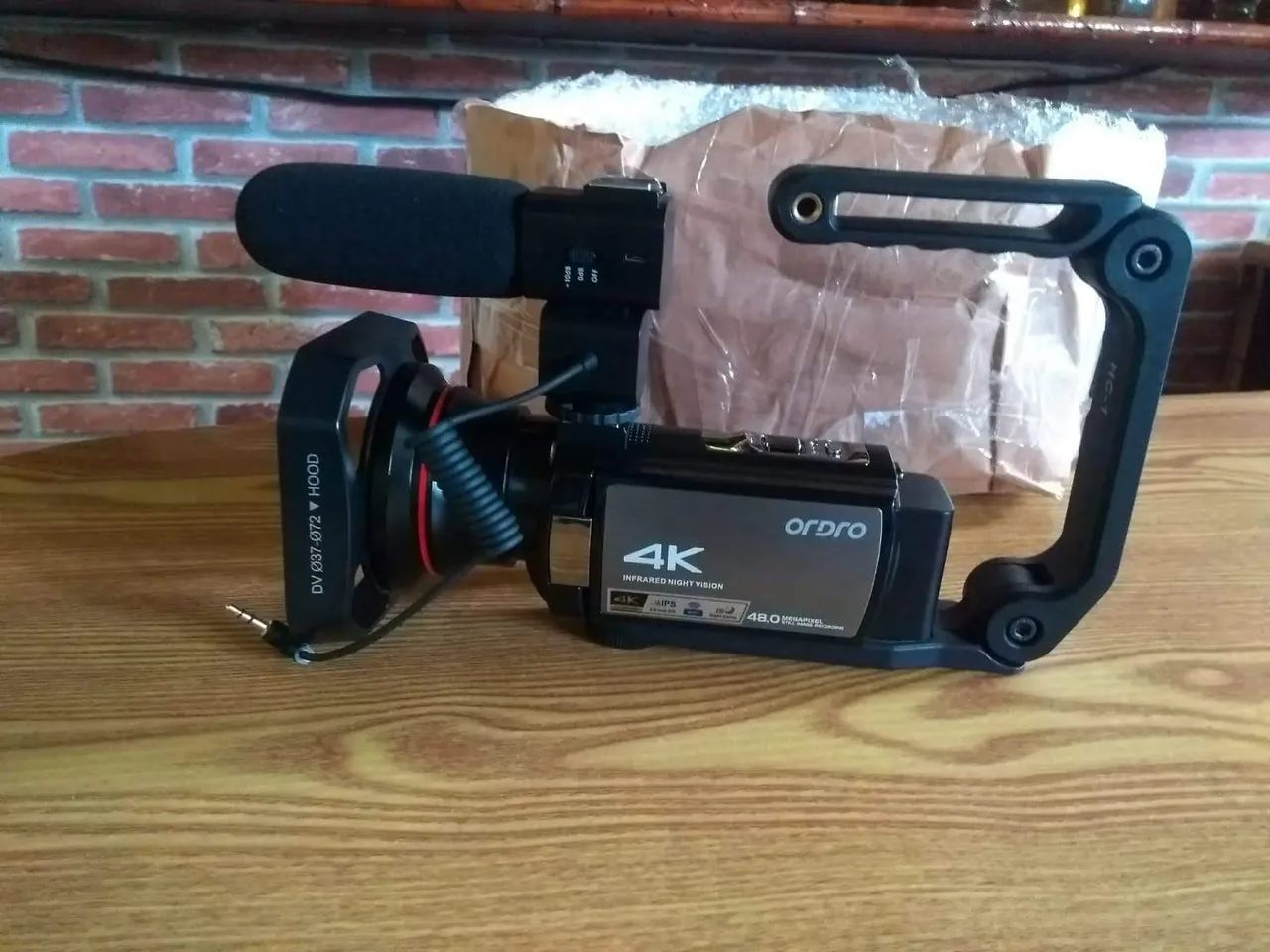 Vendo uma filmadora 4k profissional.  - Foto 2