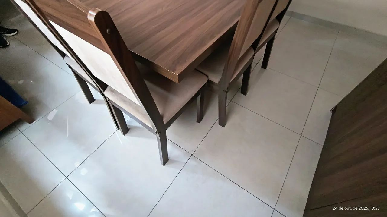 Mesa 8 cadeiras + aparador. - Foto 4