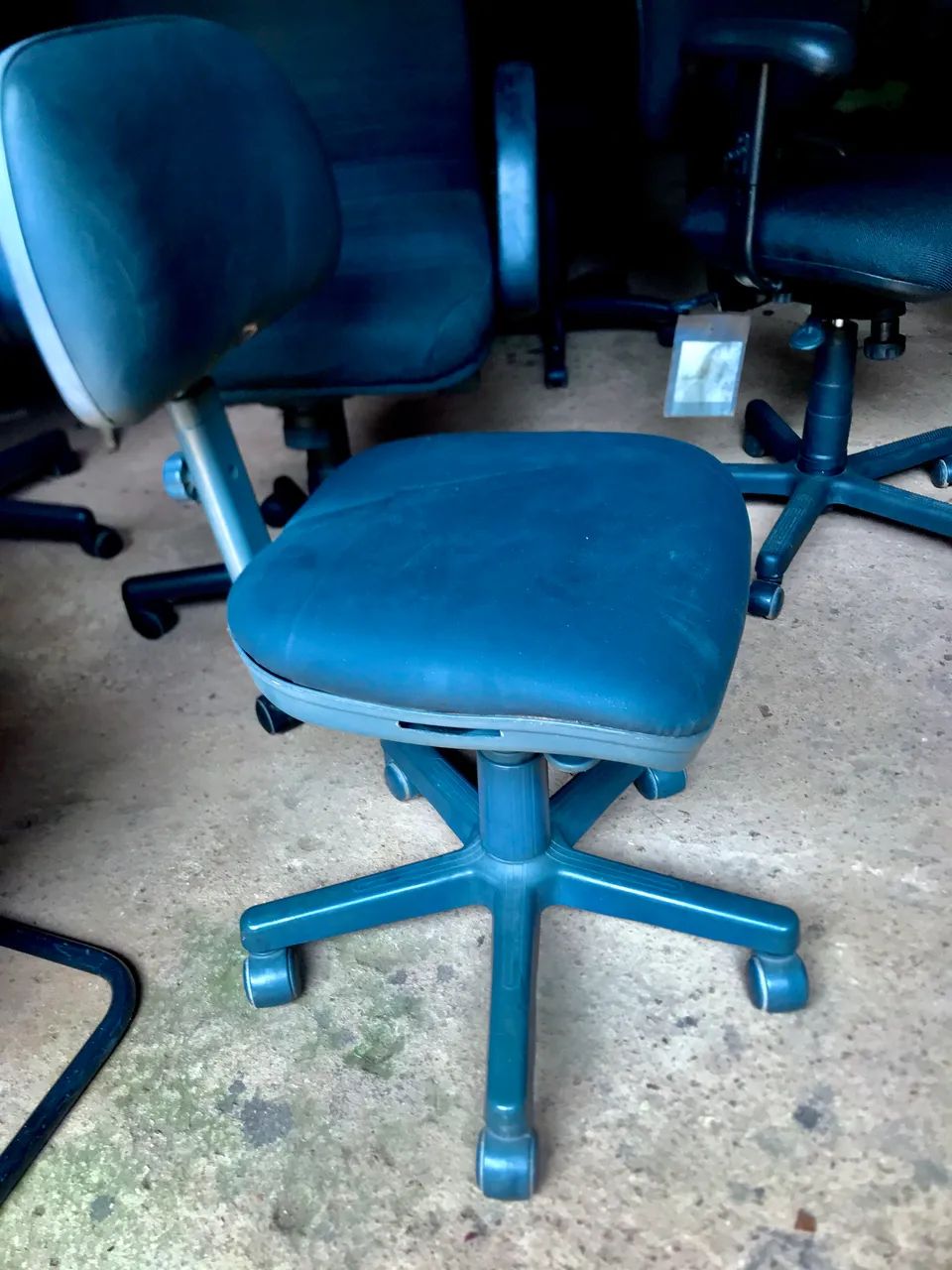 Cadeira giratória ( flexform) usadinha filé 