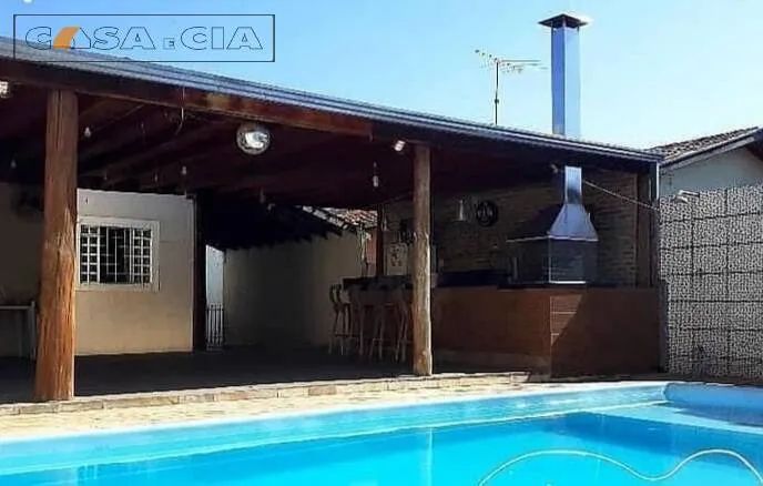 Casa com 2 dormitórios e piscina em Agudos - Foto 5
