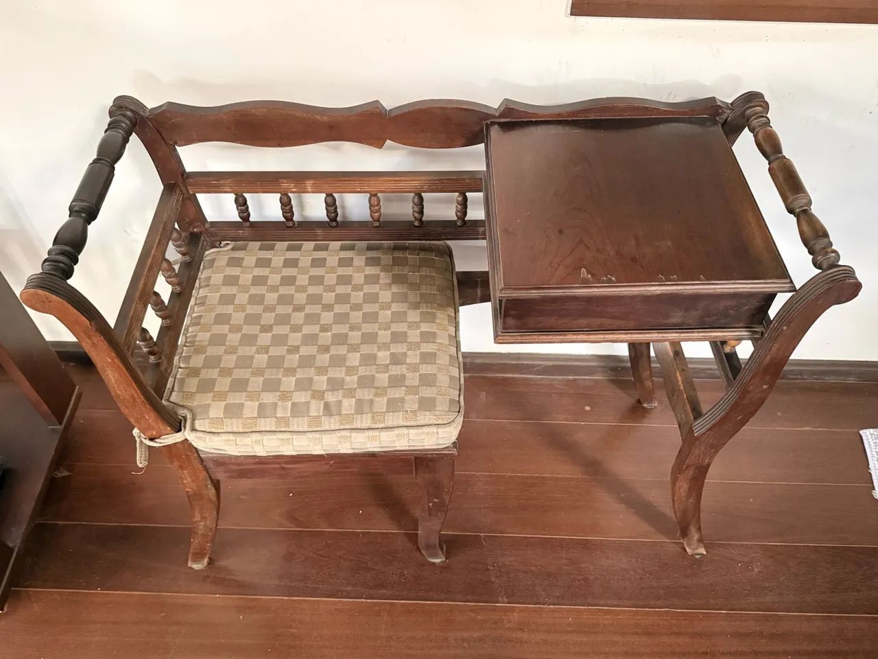 Mesa telefone vintage
