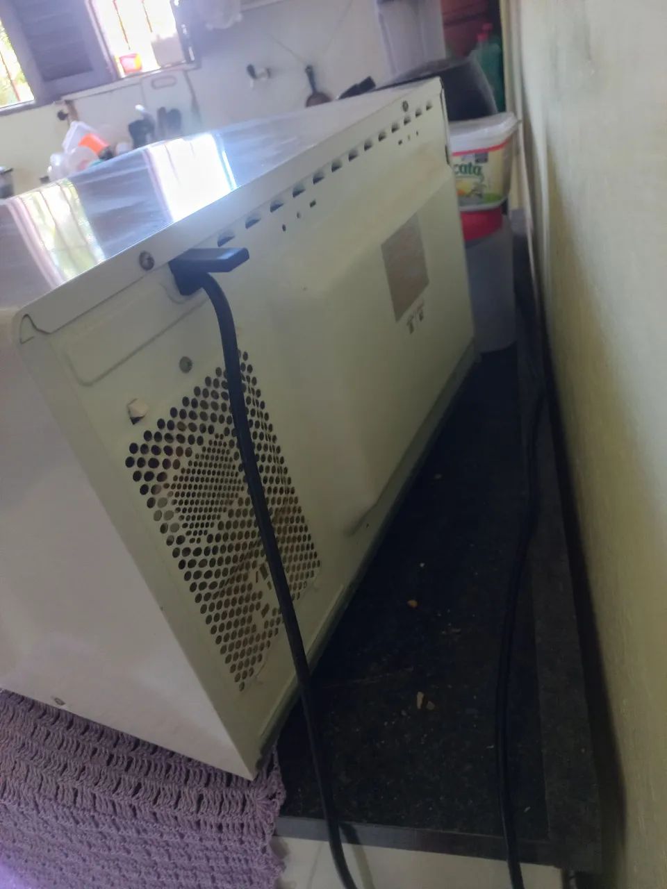 Micro-ondas Panasonic ( com defeito fácil de consertar ) - Foto 3