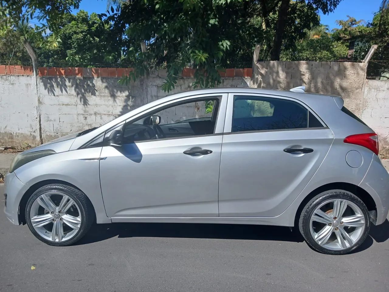 Hyundai HB20 Comf./c.plus/c.style 1.0 Flex 12V 2013 - Foto 2