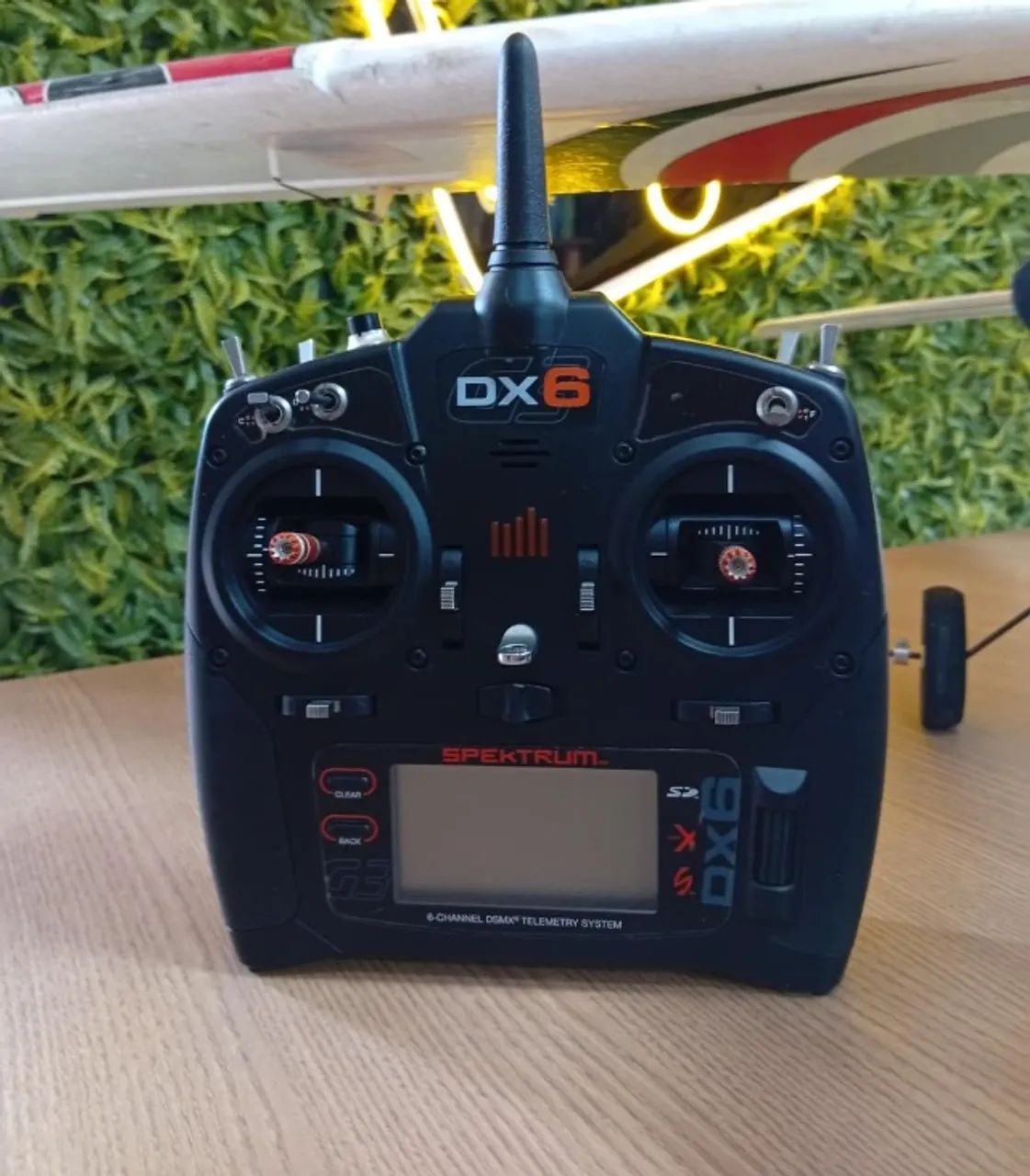 Avião E-flite Apprentice STS 1.5m com Radio DX-6  - Foto 2