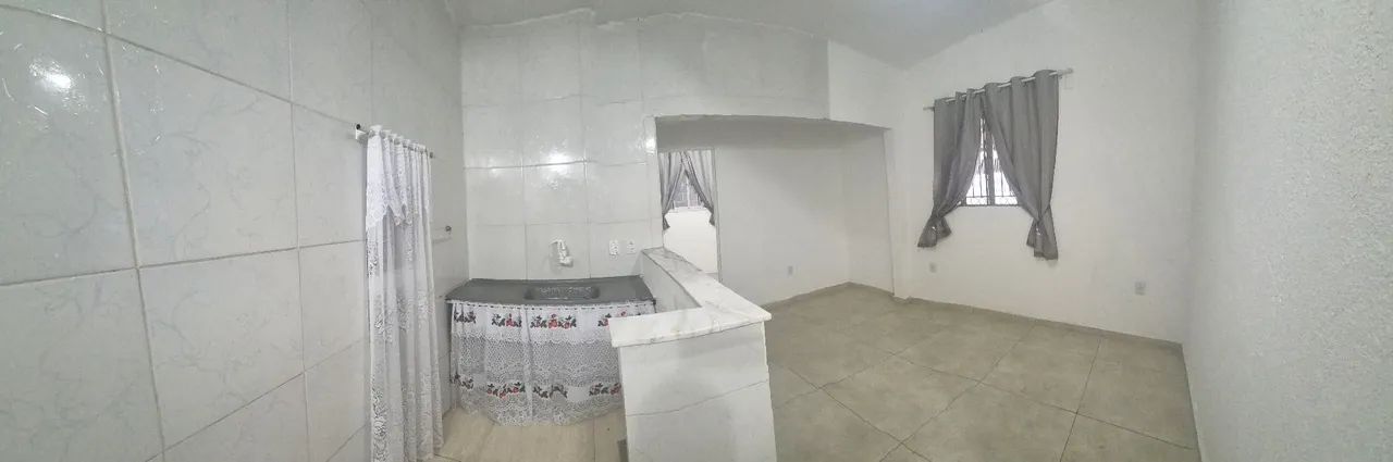 Alugo casa no Bairro da Luz - Foto 2
