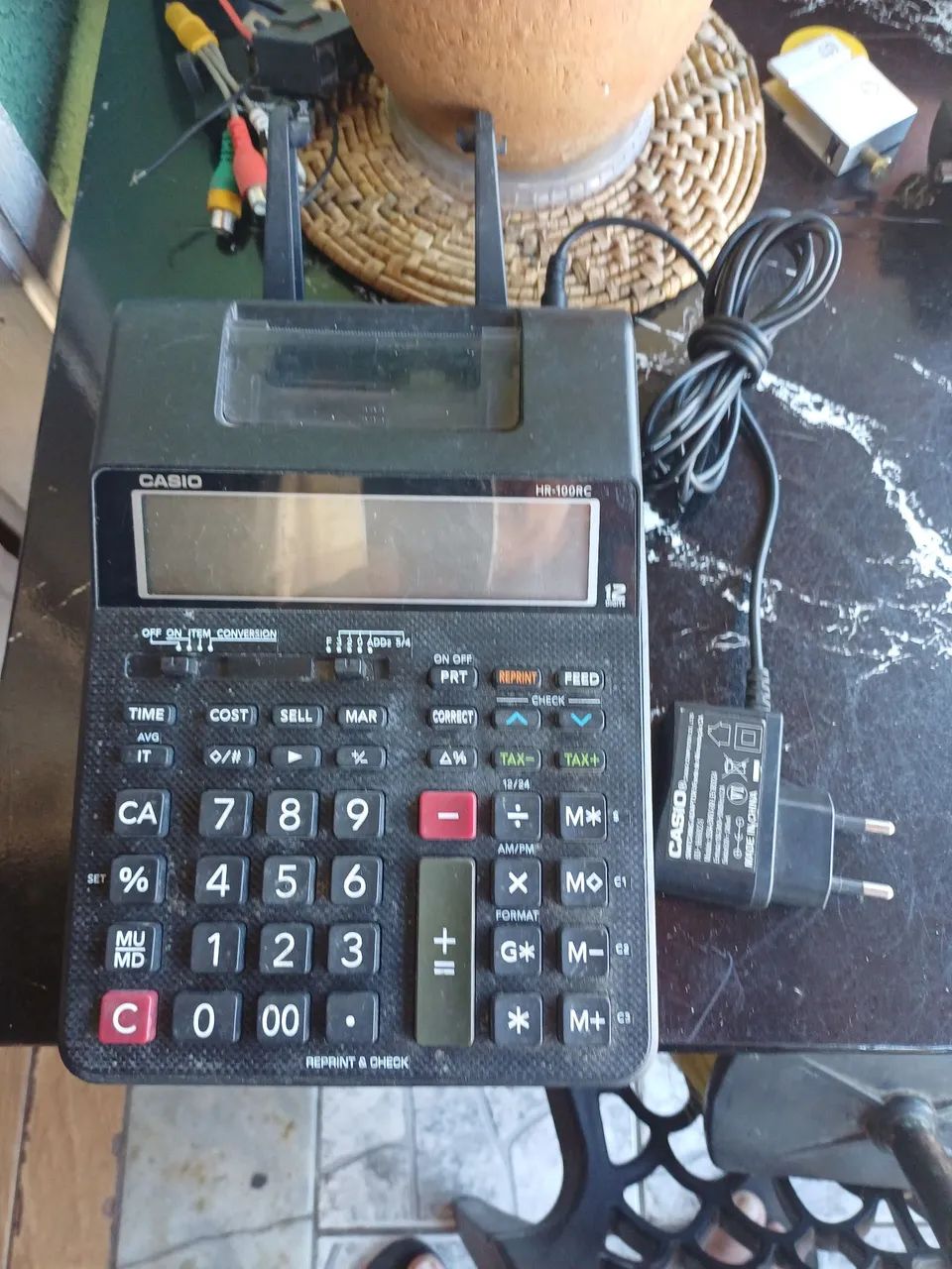 Vendo calculadora eletrônica- Casio 