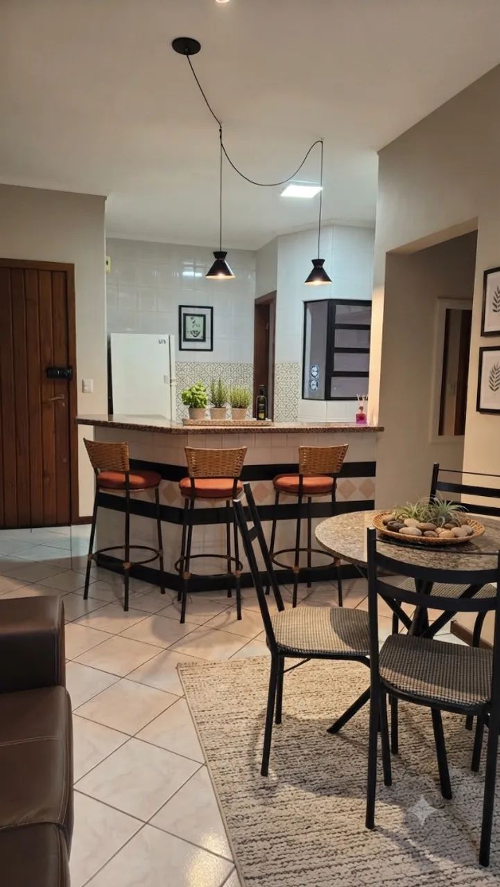 Apartamento Jurerê aluguel anual/com 2 quartos 