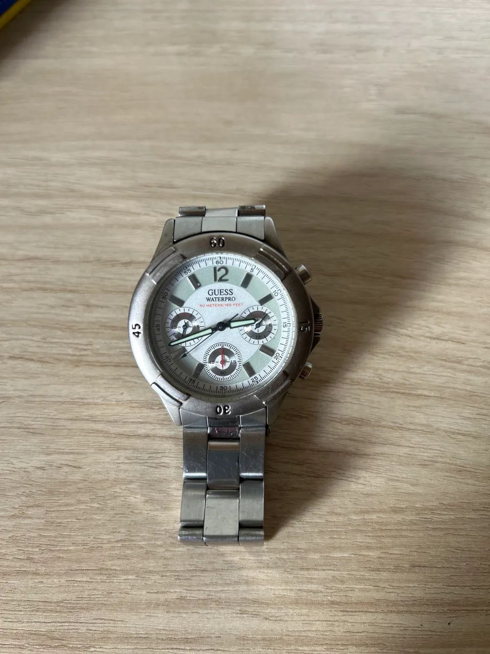 Relógio de pulso Guess