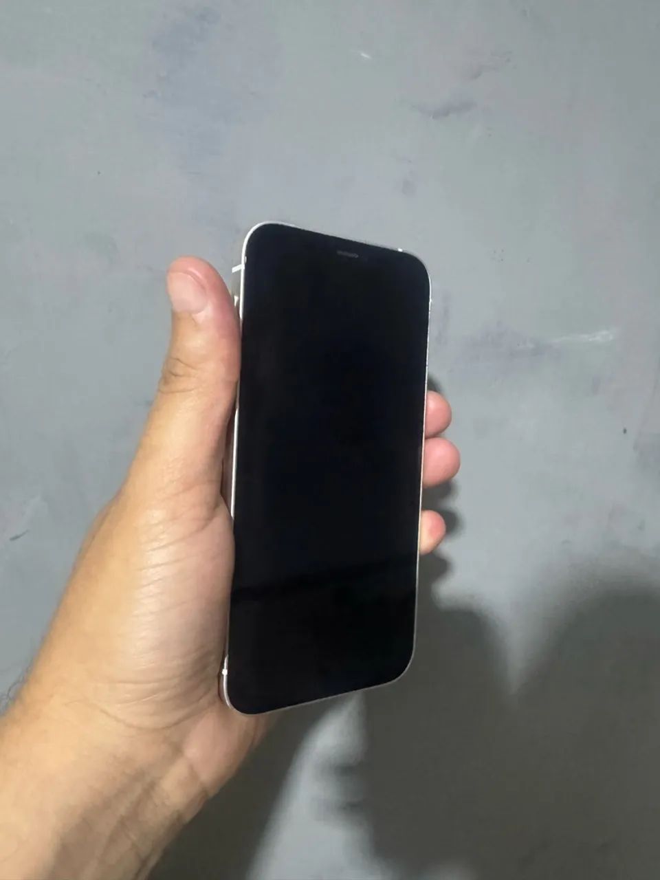 iPhone 12