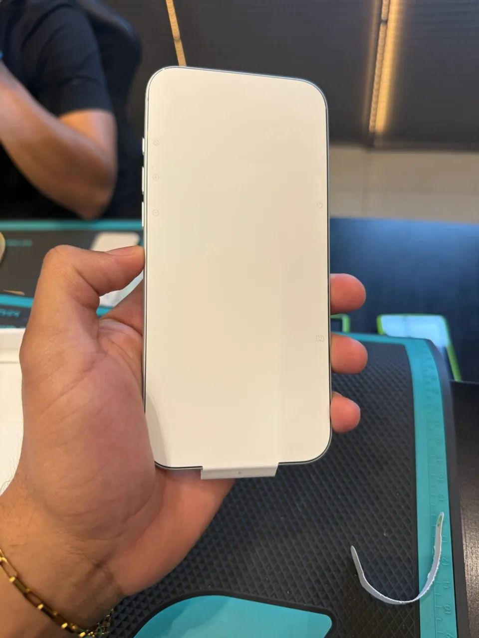 Troco em iphone 17 pro max azul! - Foto 3