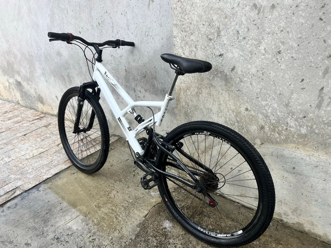 Bicicleta Aro 26 Colli - Foto 3