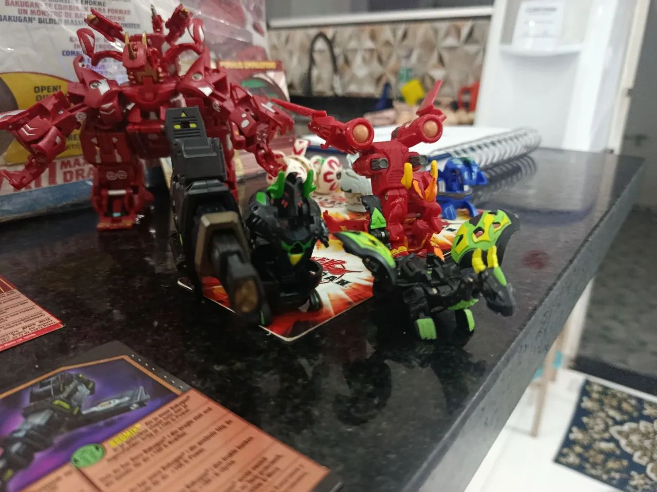 Lote bakugan  - Foto 2