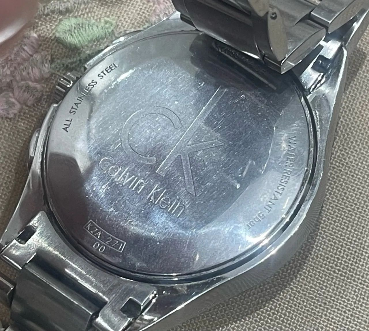 Calvin Klein Basic Chronograph K2A27185 WR50m Swiss Made - Foto 4