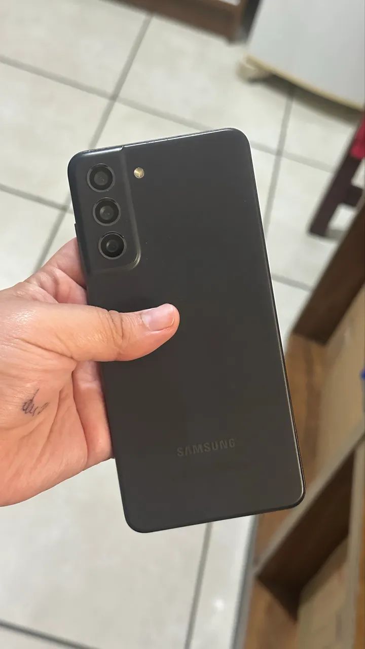 SAMSUNG S21 FE - Foto 5