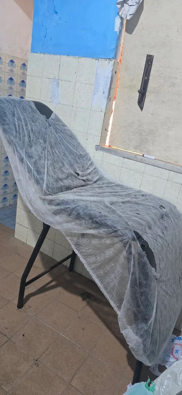 Vendo essa maca ideal.para lash designer  - Foto 2