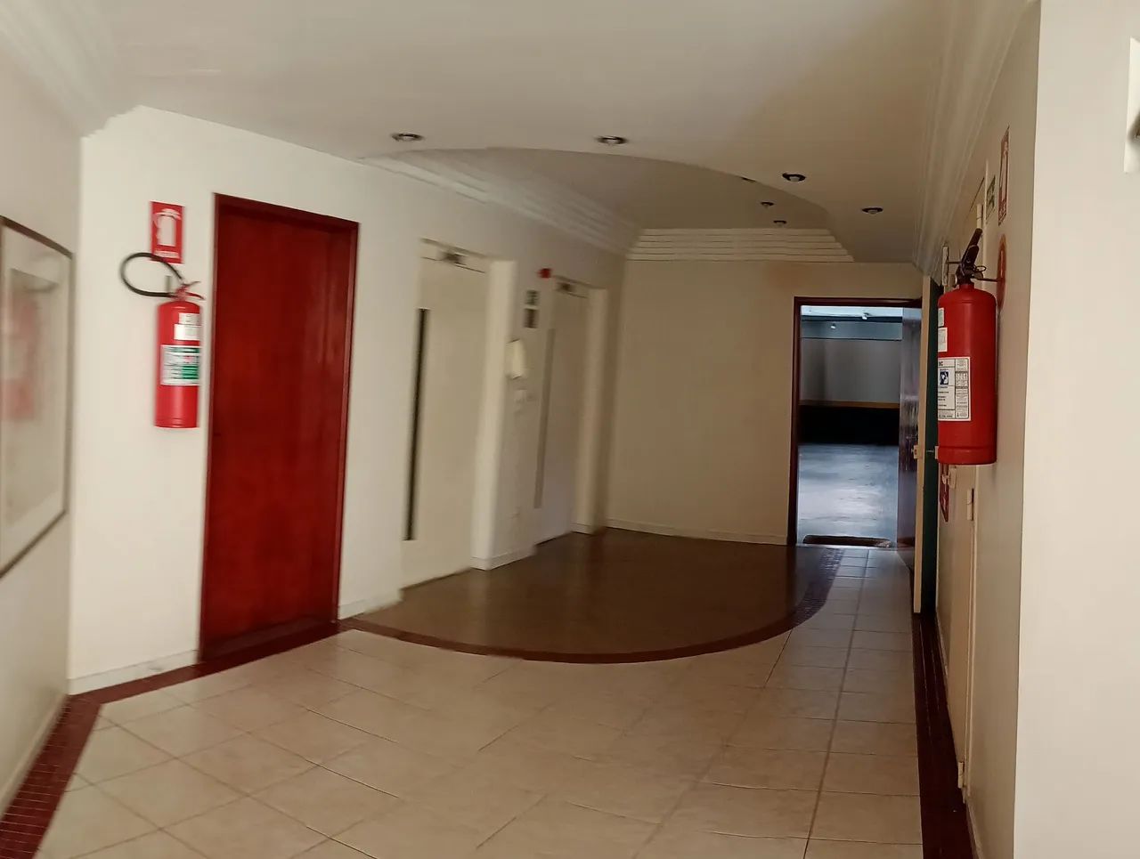 4Q sendo 2 suites e 1 office no Setor Oeste Goiania - Foto 3