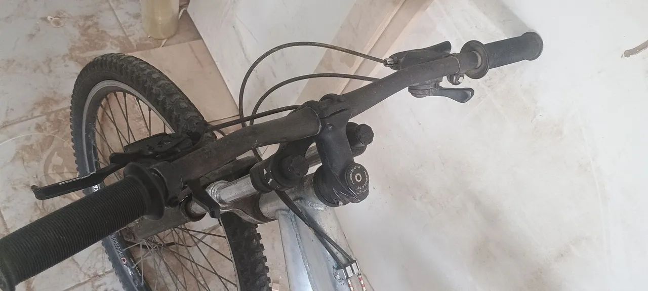 Bicicleta aro 26  - Foto 2