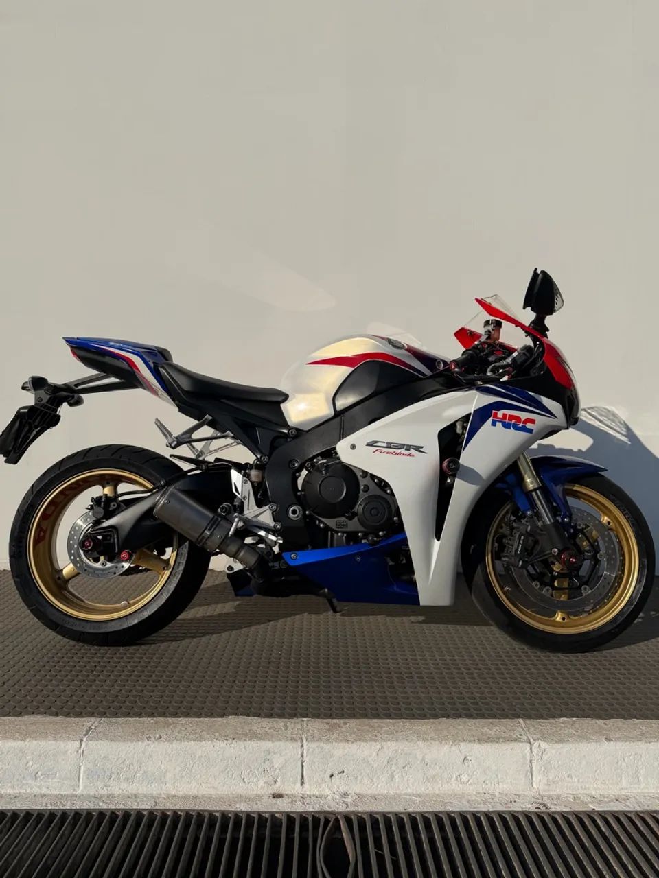 Honda CBR 1000RR HRC FireBlade - Foto 2