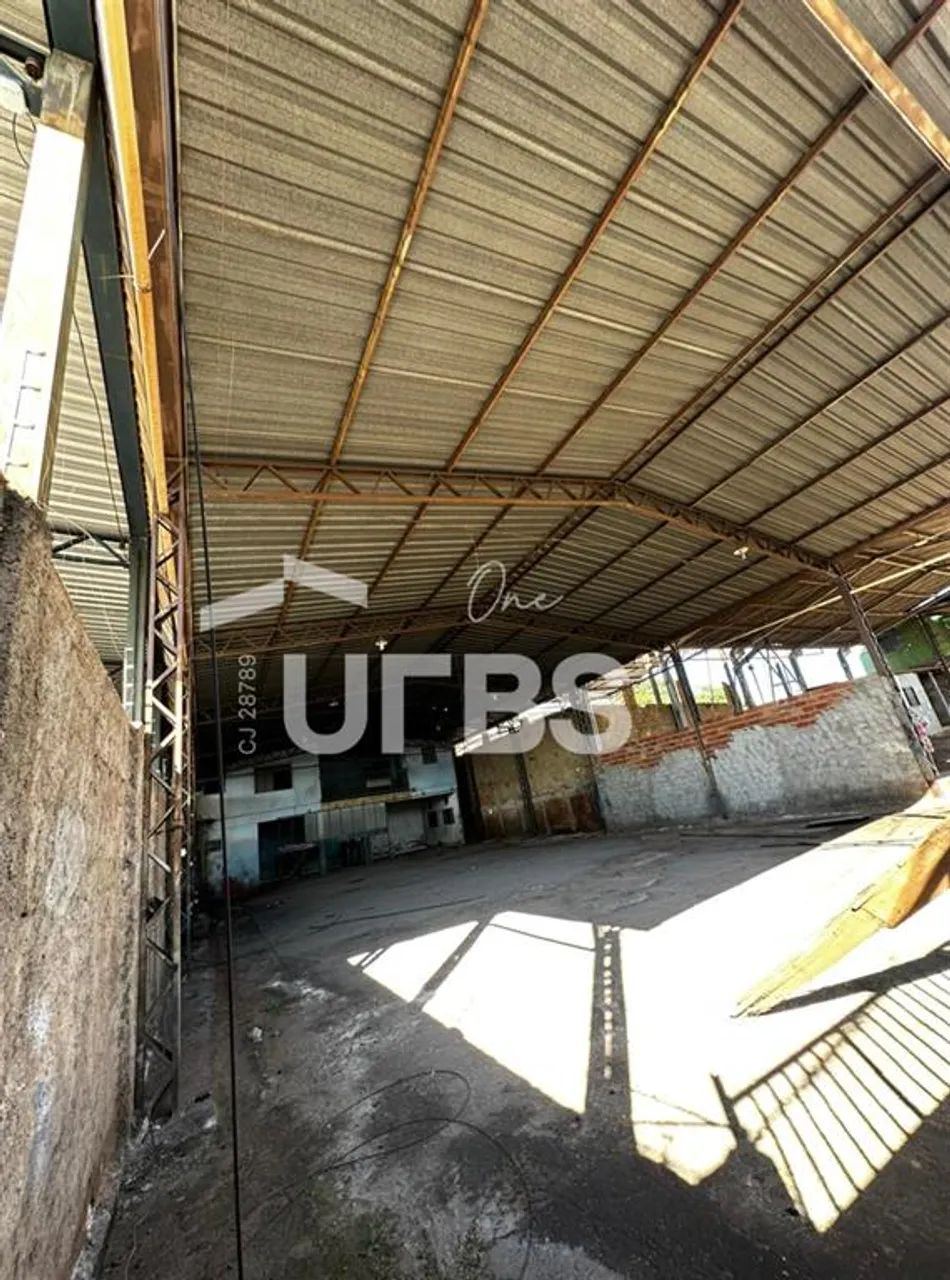 Vendo Galpão Comercial no Bairro São Francisco com 851,77m² - Foto 5