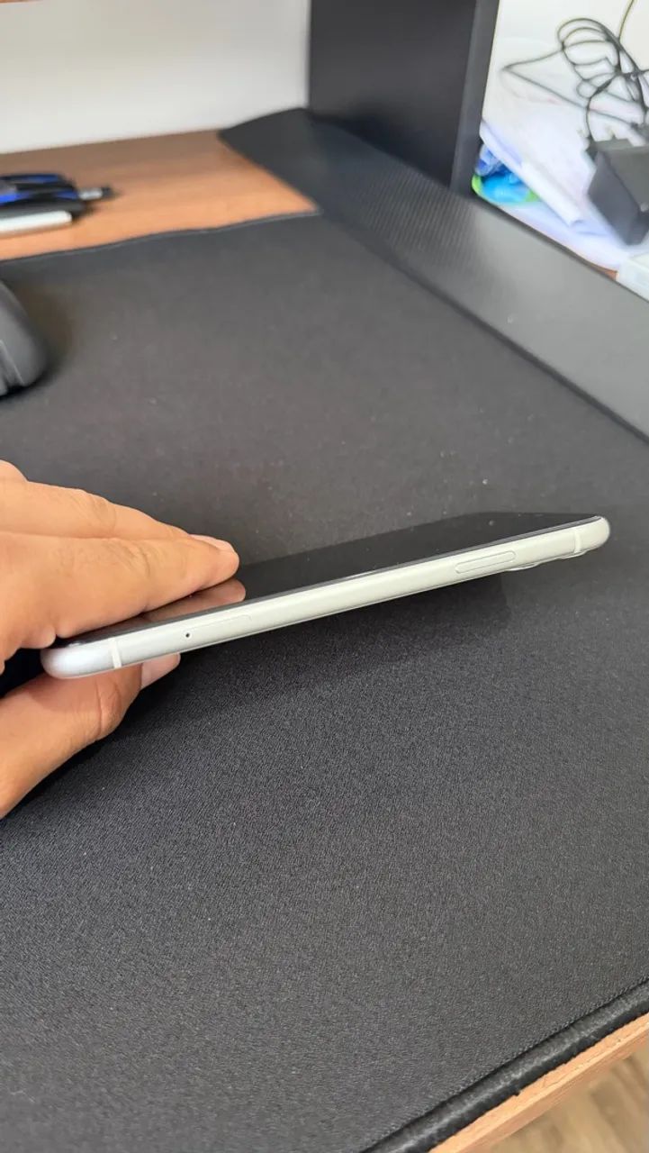 (Perfeito estado) IPHONE 11 128GB branco  - Foto 2