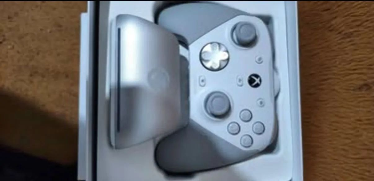 Controle GameSir G7 Pro Tri-Mode Branco - Foto 2