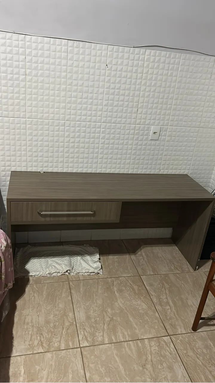 Escrivaninha em MDF - Foto 4