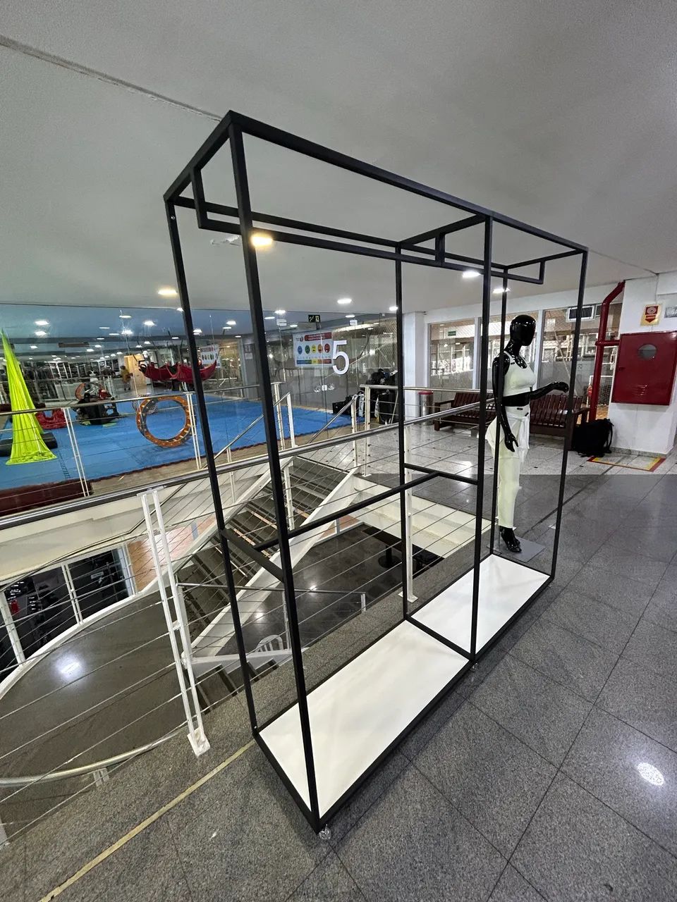 Arara de chão dupla - Foto 3