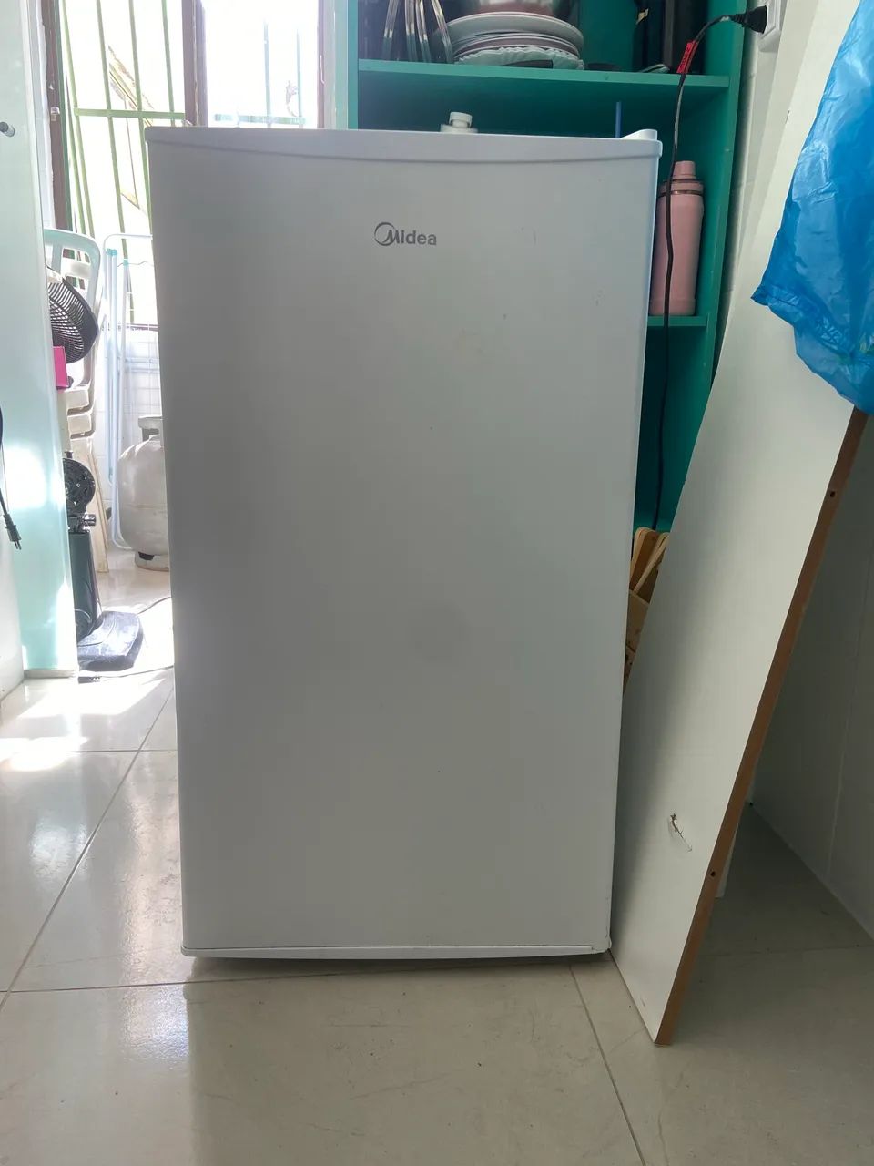 Frigobar Midea 93L - Foto 2