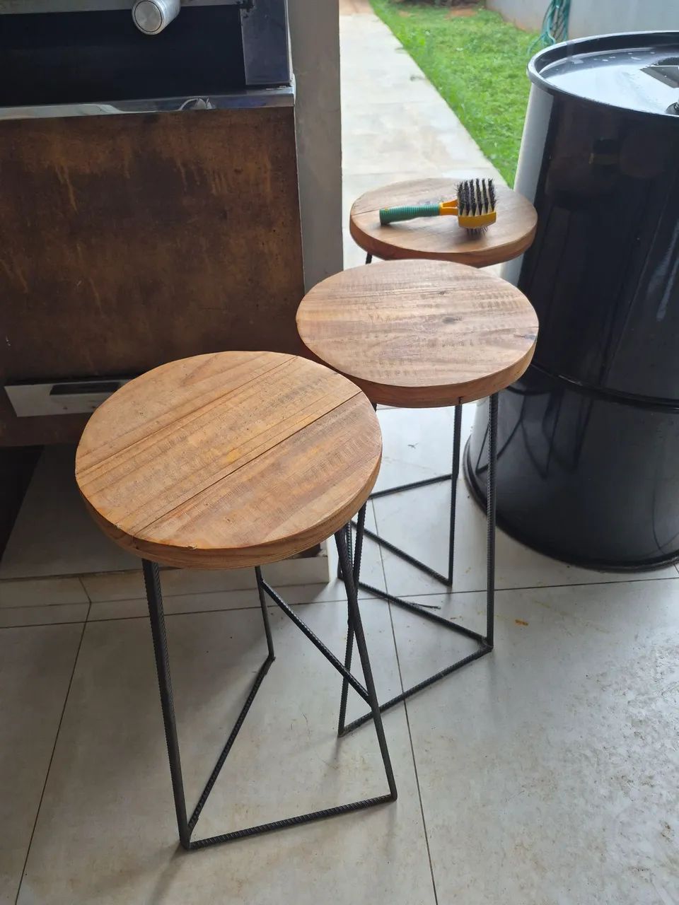 Banquetas pes de ferro - Foto 2