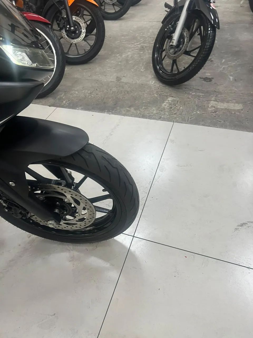YAMAHA YZF R15 - Foto 4