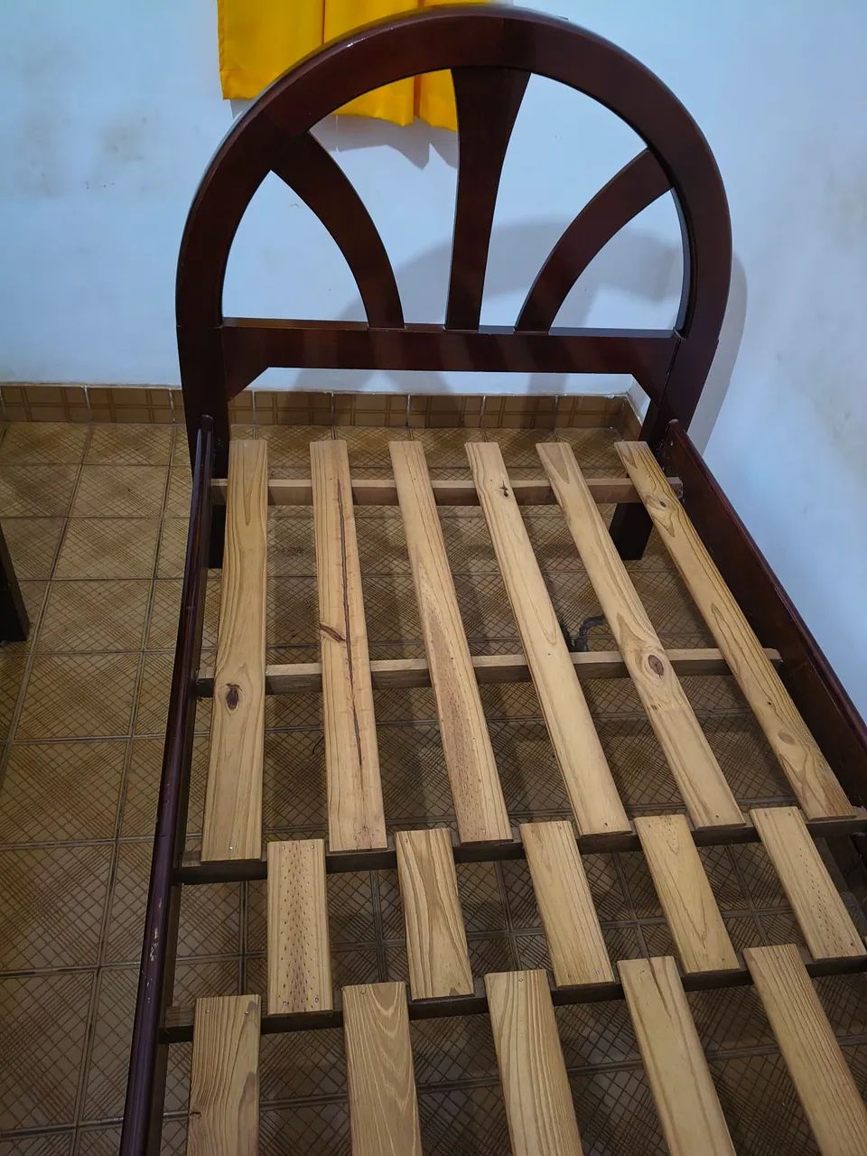 Cama de Solteiro