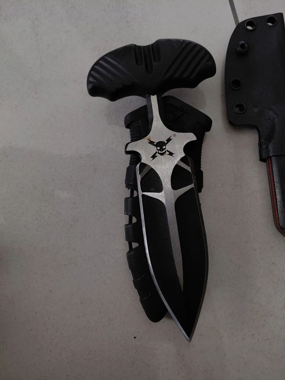 Faca Push-Dagger United Cutlery M48