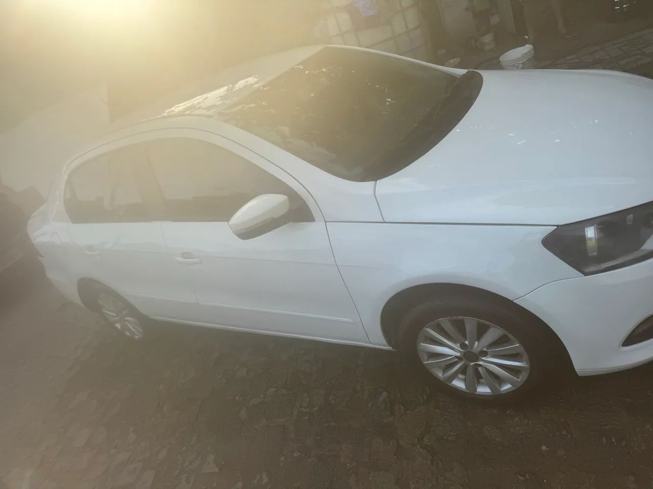 Volkswagen Voyage 2015