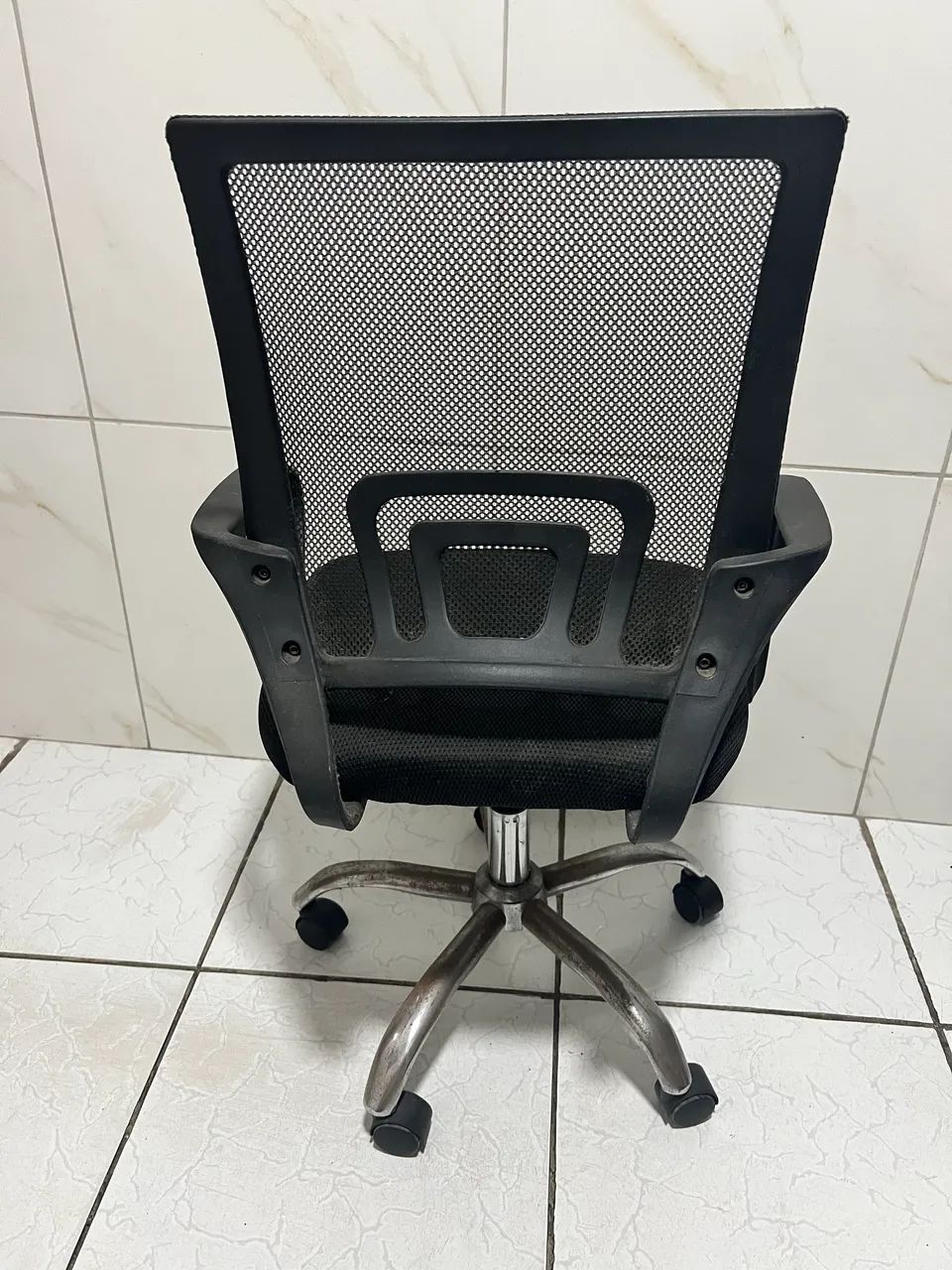 Cadeira de Escritório giratória  - Foto 2