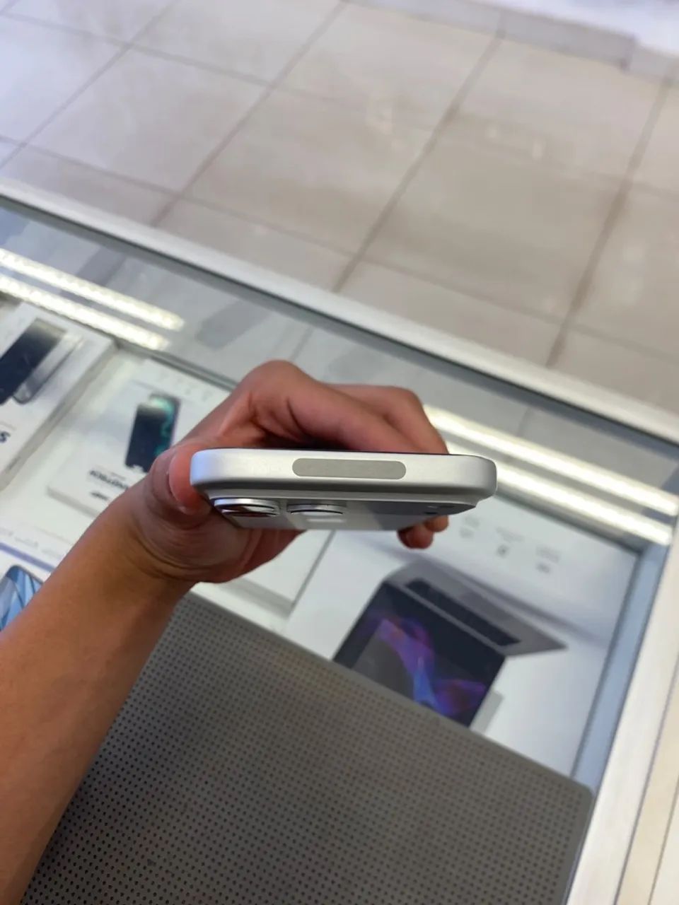 17 PRO MAX SILVER  - Foto 3