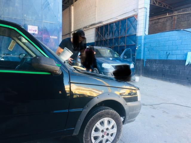 Contrata-se