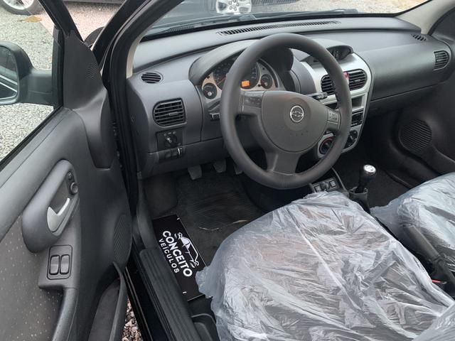 Corsa sedan 2011 1.4 premium o TOP - Foto 6