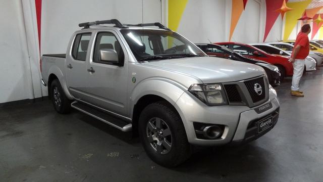 Nissan Frontier SV Attack 2.5 TD CD 4×4 - Foto 2