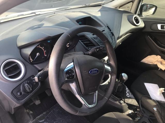 New Fiesta 2015 hatch com GNV - Foto 6