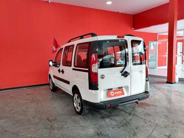 Fiat Doblo 1.8 Essence 7 lugares 2017/2018 * aceito consórcio - Foto 5