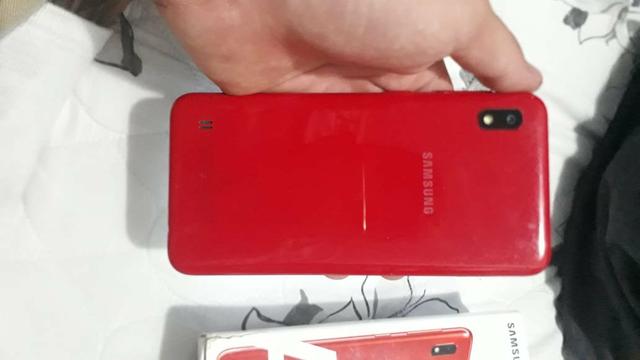Samsung A10 - Foto 2