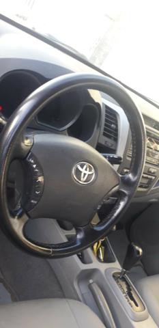 Vendo essa Hilux em perfeito estado - Foto 2