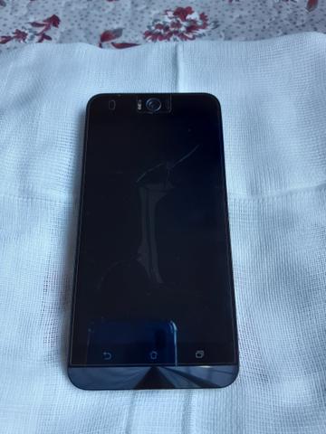 Asus Zenfone Selfie 2